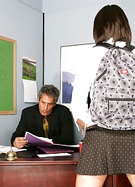 Makali Chanel Photo 8