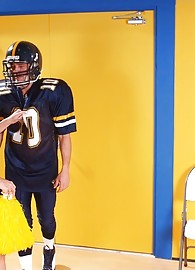 Rhylee Richards Photo 6