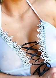 Brooke Belle Photo 3