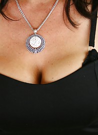 Raquel Amato Photo 2