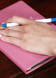 Cassie Young Photo 15