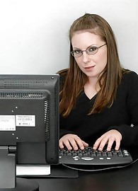 Christie Lee Photo 9