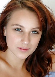 Dani Woodward Photo 1