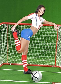 Veronica Da Souza Photo 5