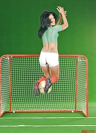 Anetta Keys Photo 14