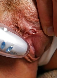 Samantha Ryan Photo 12