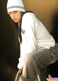 Selena Spice Photo 4