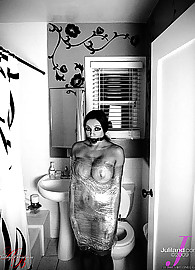 Audrey Bitoni Photo 1