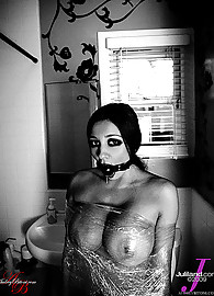 Audrey Bitoni Photo 5