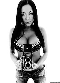 Audrey Bitoni Photo 3