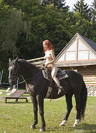 Gabrielle Lupin Photo 5