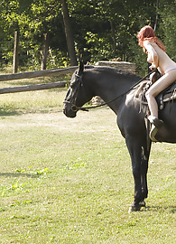 Gabrielle Lupin Photo 6