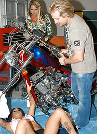 Kelly Madison Photo 3