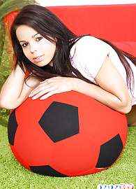 Jessica Koks Photo 1