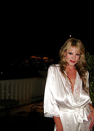 Kelly Madison Photo 1