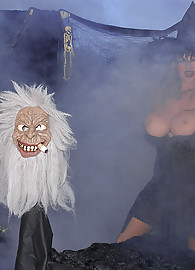 Kelly Madison Photo 3