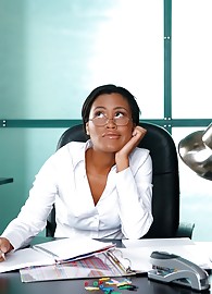 Ryaan Reynolds Photo 1