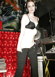 Justine Joli Photo 2