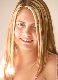 Veronica Saint Photo 15