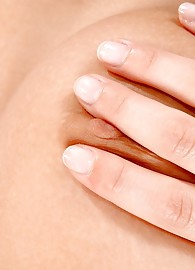 Zoe McDonald Photo 8