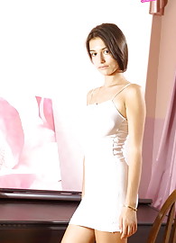 Felicity Fey Photo 1