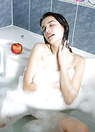 Felicity Fey Photo 10