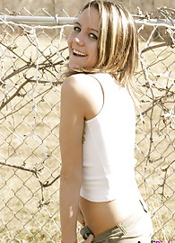 Andi Pink Photo 3