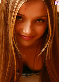 Kristina Fey Photo 3