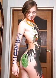 Kristina Fey Photo 15