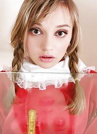 Kristina Fey Photo 1