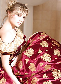 Kristina Fey Photo 2