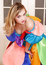 Kristina Fey Photo 3