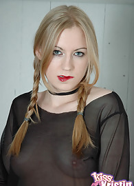 Kiss Kristin Photo 1