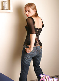 Kiss Kristin Photo 2