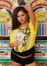 Shyla Jennings Photo 3