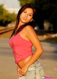 Shyla Jennings Photo 11