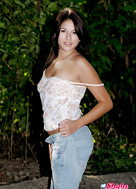 Shyla Jennings Photo 6