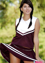 Shyla Jennings Photo 9