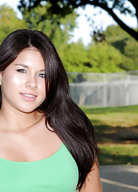 Shyla Jennings Photo 8