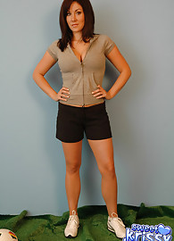 Sweet Krissy Photo 1