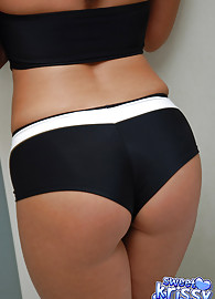 Sweet Krissy Photo 5