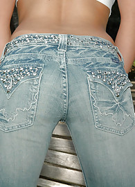 Sweet Krissy Photo 3