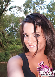 Southern Brooke Photo 6