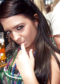 Southern Brooke Photo 6