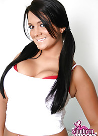 Southern Brooke Photo 1