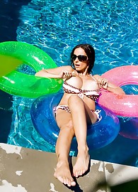 Catalina Cruz Photo 1