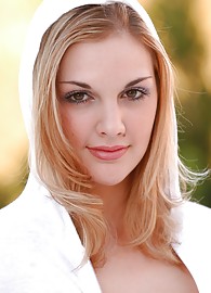 Brianna Luv Photo 14