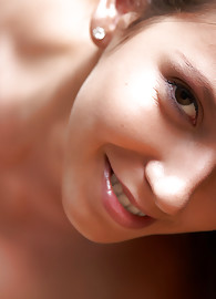 Lizzie Ryan Photo 12