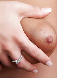 Natali Blond Photo 4