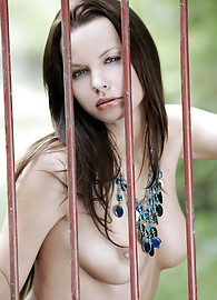 Samantha Star Photo 10